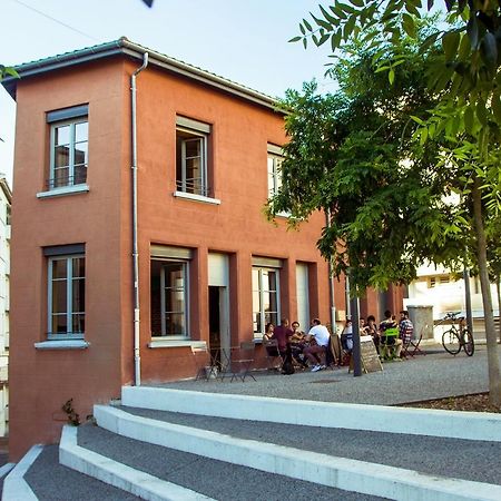 La Maison Rouge - Backpacker Hostel Saint-Etienne (Loire) Exterior foto
