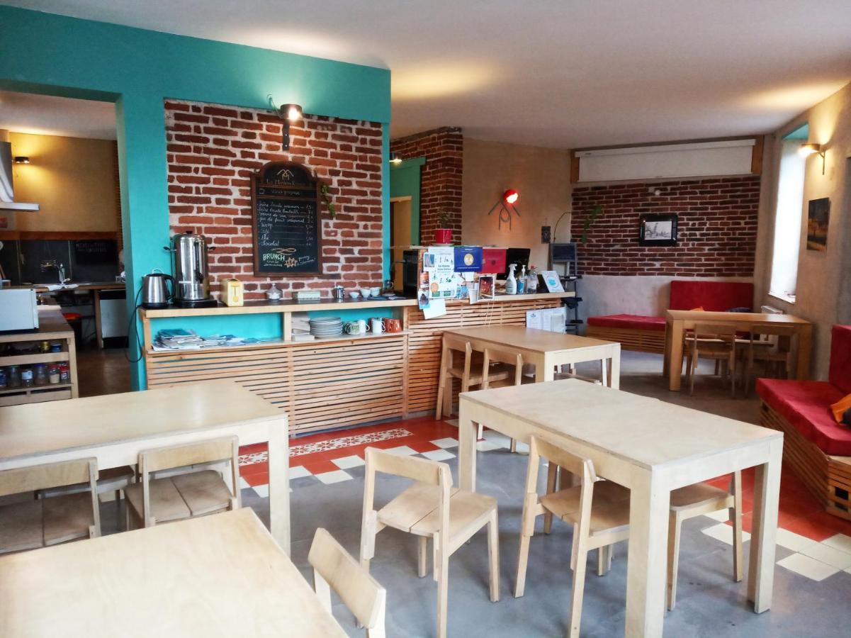 La Maison Rouge - Backpacker Hostel Saint-Etienne (Loire) Exterior foto