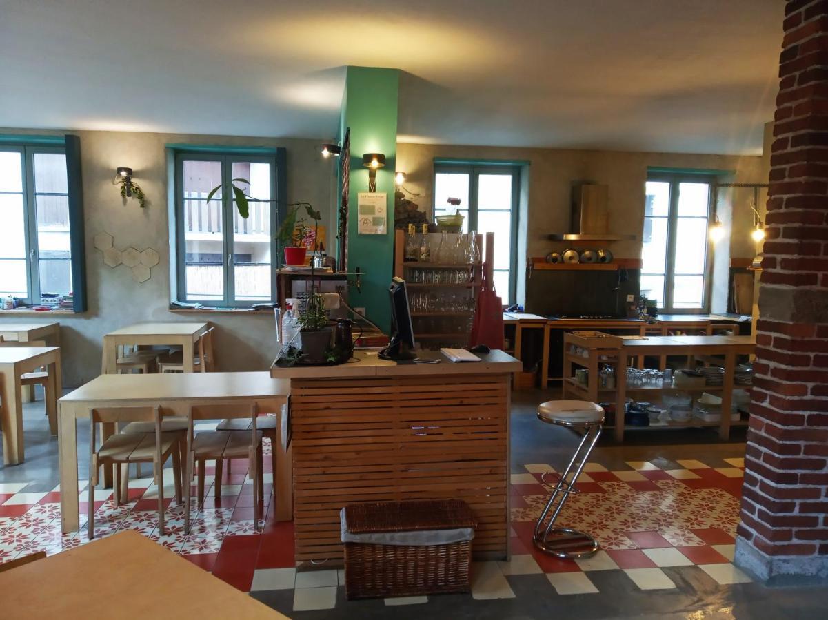 La Maison Rouge - Backpacker Hostel Saint-Etienne (Loire) Exterior foto